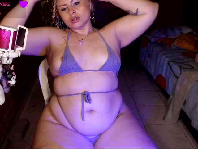 Tinaqueen1 webcam