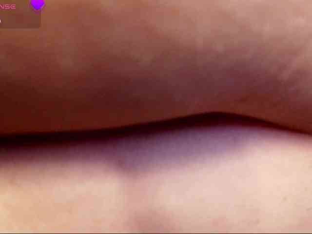 Tinaqueen1 webcam