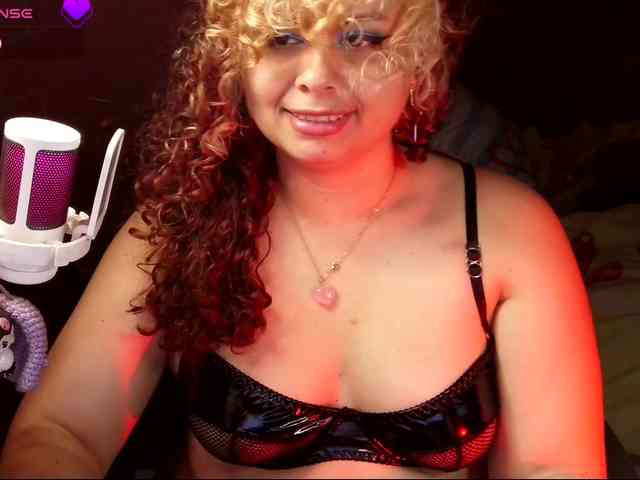 Tinamqueen Tinamqueen