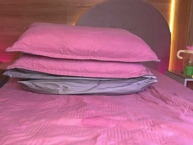 ale-evanz live webcam show