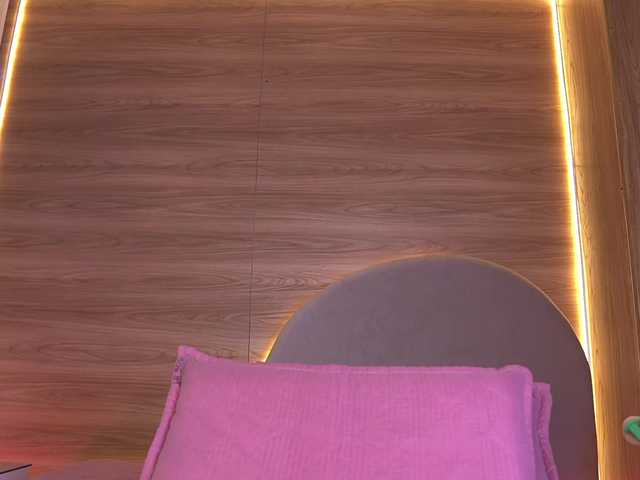 ale-evanz live cam