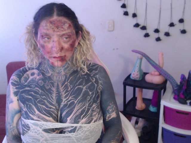 sloppytitss live cam