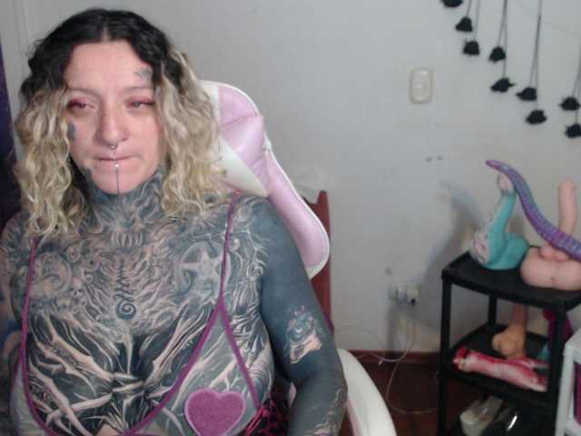 sloppytitss live cam