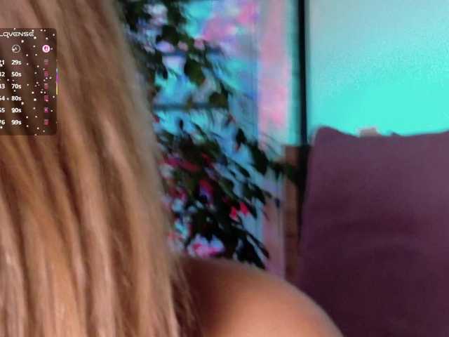Anna-R live cam