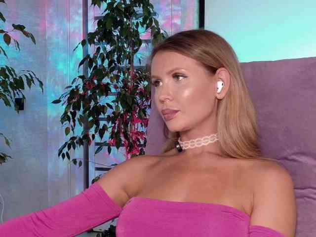 __Emmi__ webcam