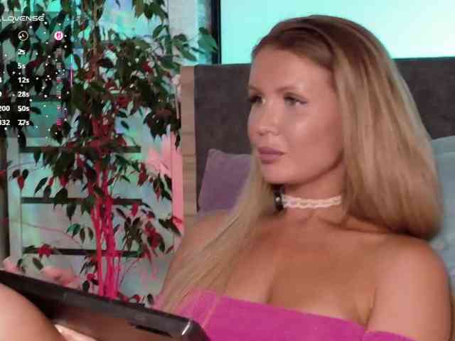 __Emmi__ webcam
