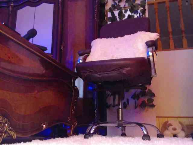 MisTrEss_ElLa webcam