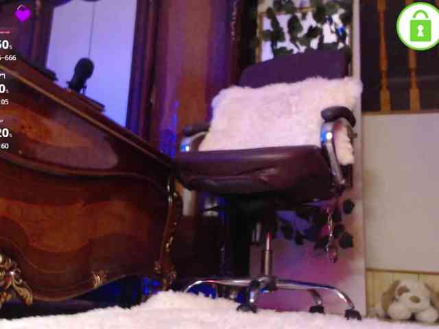 MisTrEss_ElLa webcam