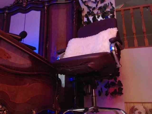 MisTrEss_ElLa webcam