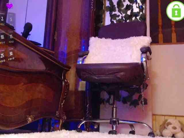 MisTrEss_ElLa webcam