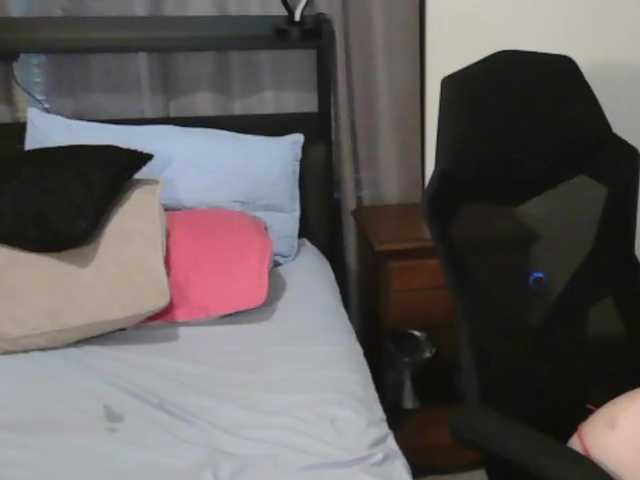 Holliekate Прямой эфир на BongaCams