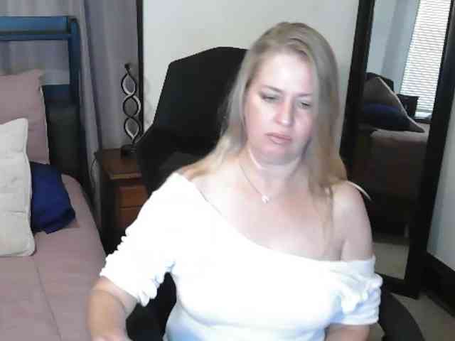 Holliekate webcam