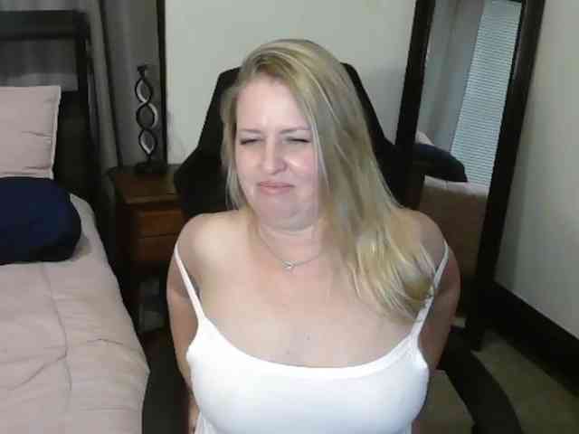 Holliekate webcam