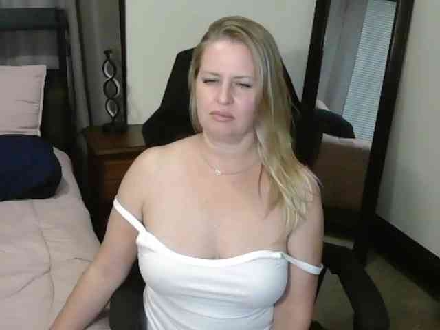 Holliekate webcam