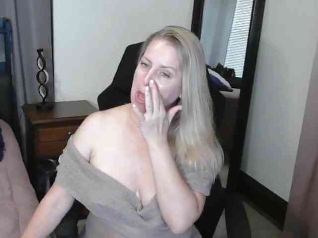 Holliekate webcam