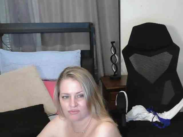 Holliekate webcam