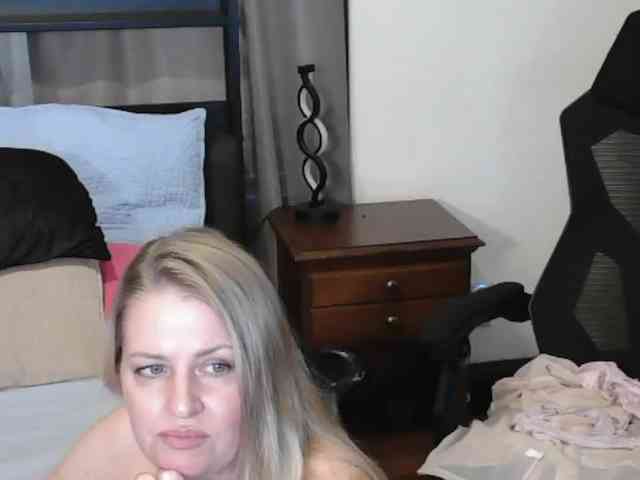 Holliekate webcam