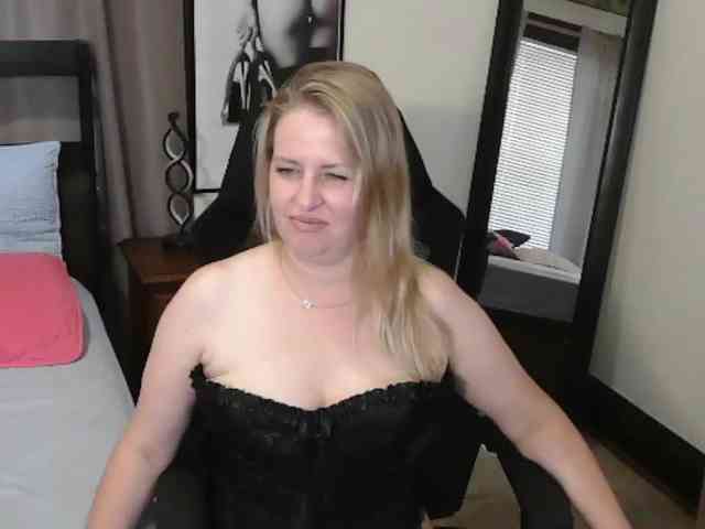 Holliekate webcam