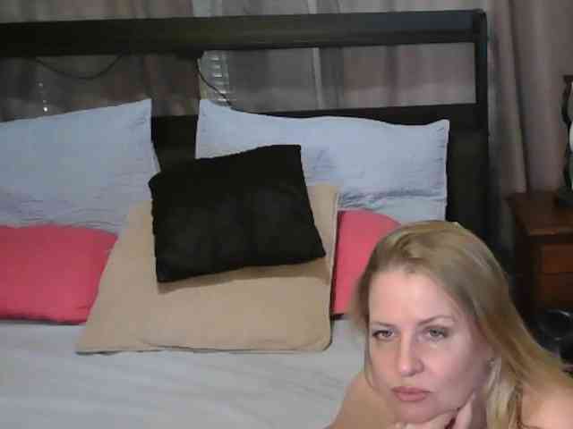 Holliekate webcam