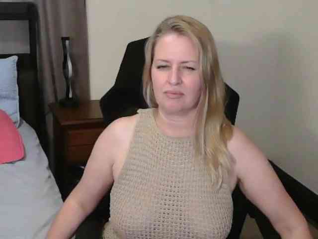Holliekate webcam