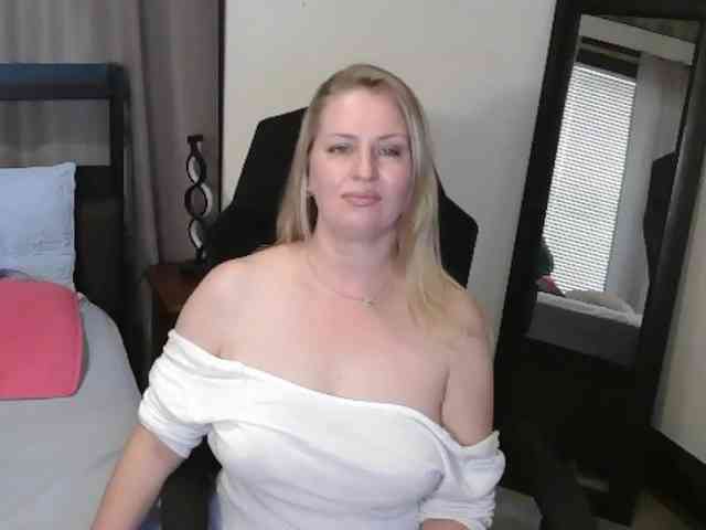 Holliekate webcam