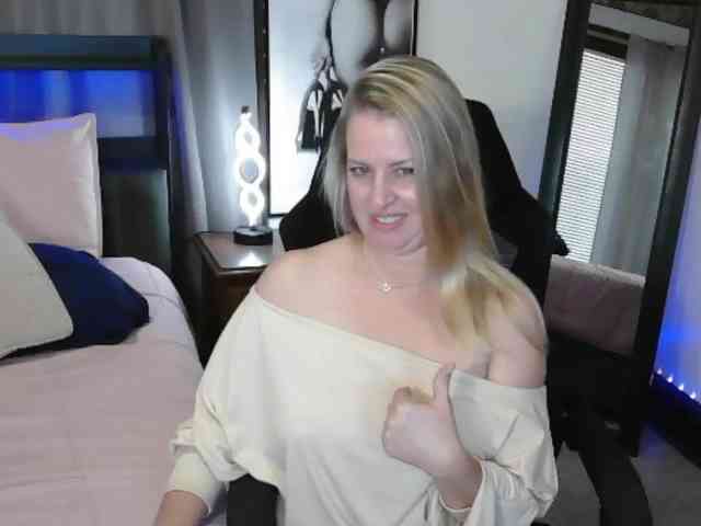 Holliekate webcam