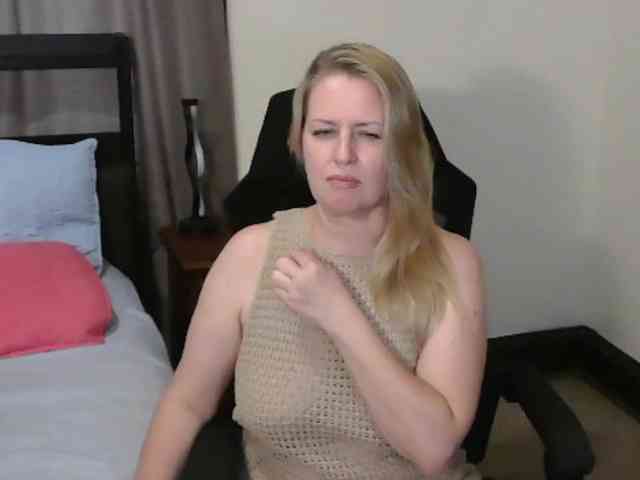 Holliekate webcam