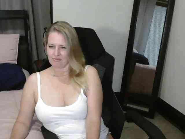 Holliekate webcam