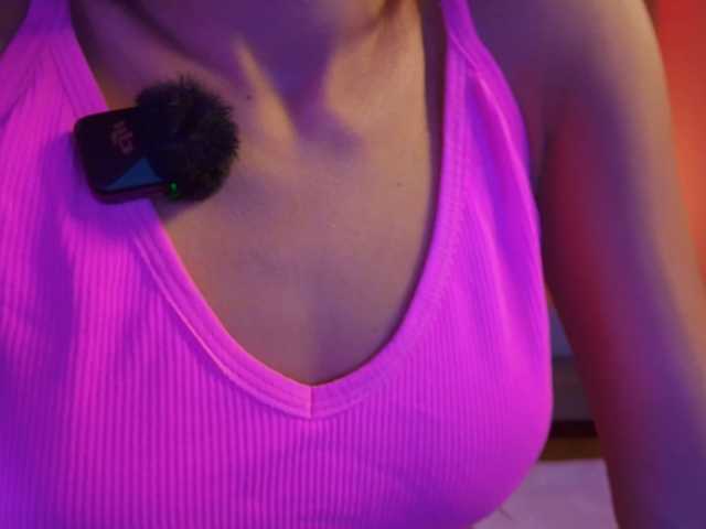 ShySara live cam on BongaCams