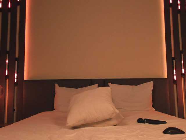 ShySara's BongaCams show and profile