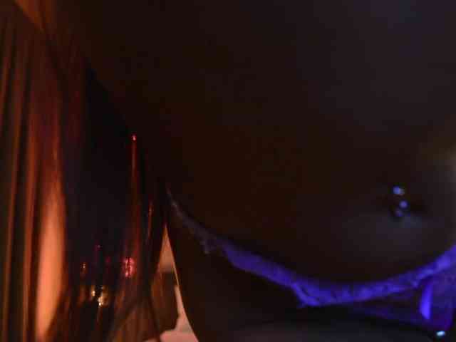 ShySara webcam