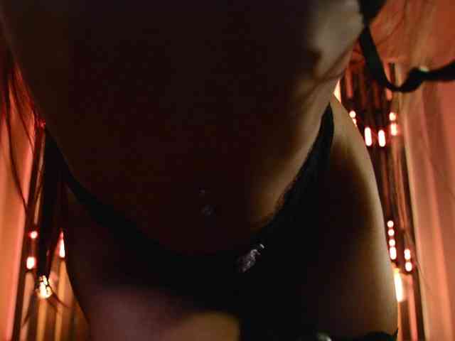 ShySara webcam