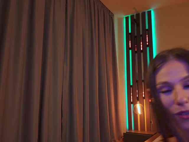 ShySara webcam