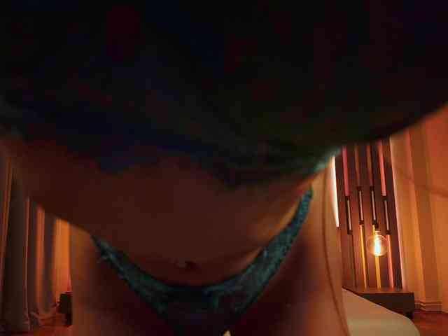 ShySara webcam
