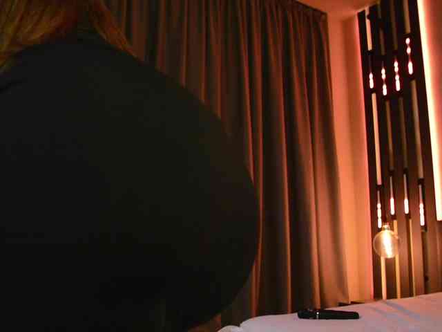 ShySara webcam