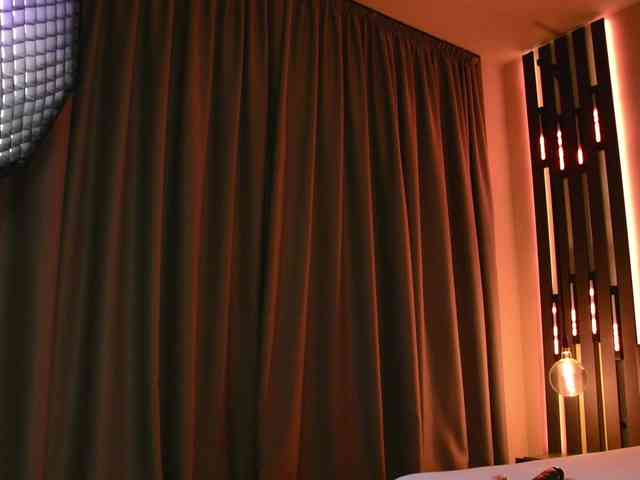 ShySara webcam