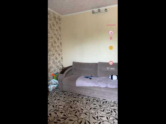 KsyushaMilf84 webcam