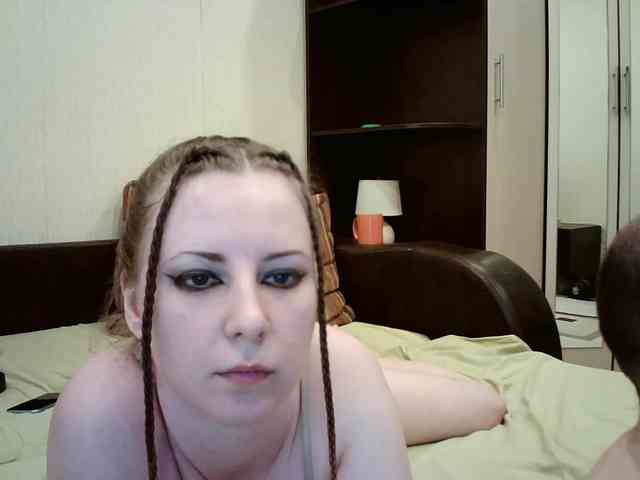 BellaSins webcam