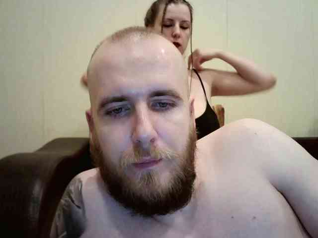 BellaSins webcam