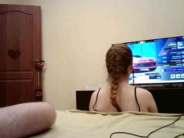 BellaSins webcam