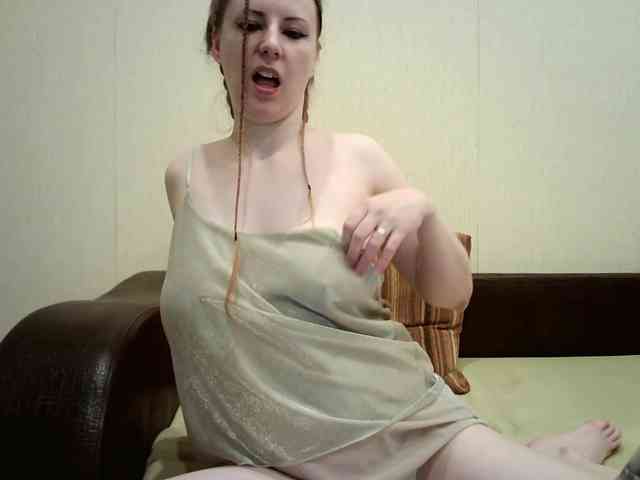BellaSins webcam