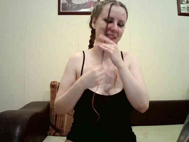 BellaSins webcam
