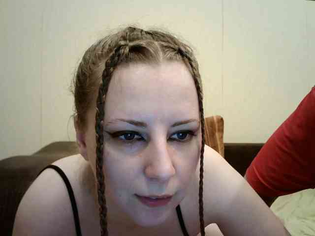 BellaSins webcam