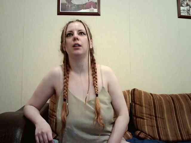 BellaSins webcam