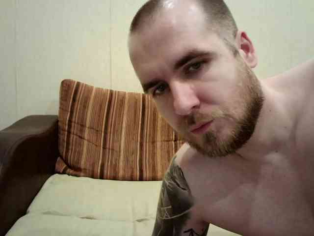 BellaSins webcam
