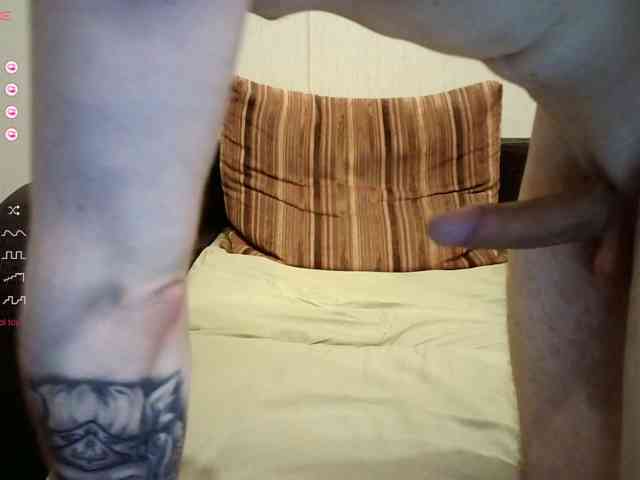BellaSins webcam