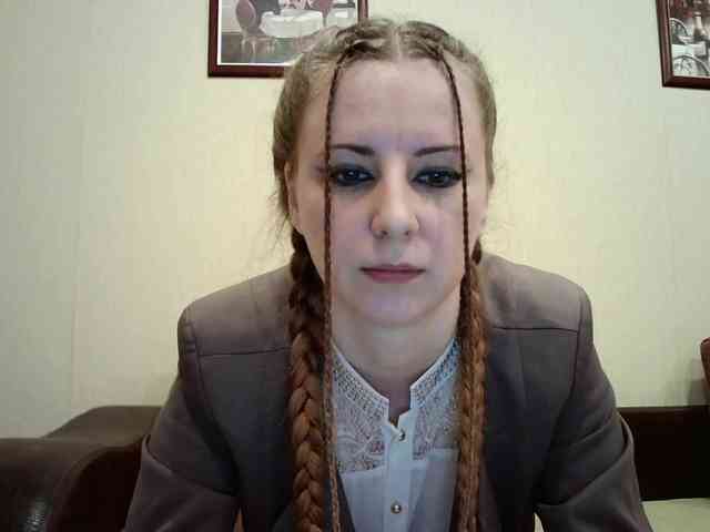 Модель: BellaSins