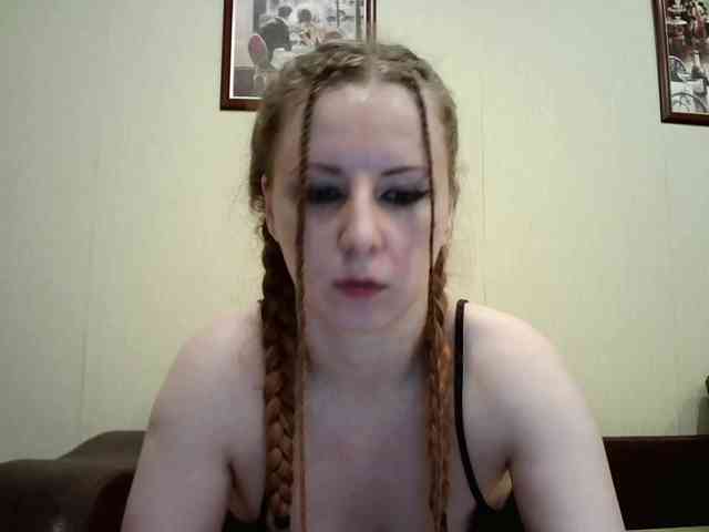 BellaSins webcam