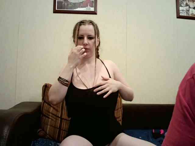 BellaSins webcam