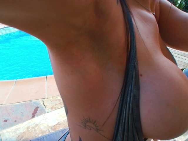 Sex chat gratuit in direct cu Fancy-t33n pe BongaCams